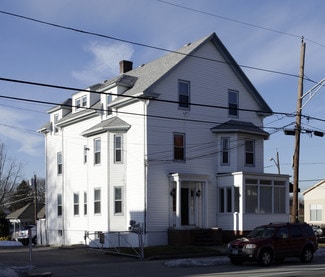 Plus de détails pour 872 Park Ave, Cranston, RI - Bureau/Commerce de détail à louer