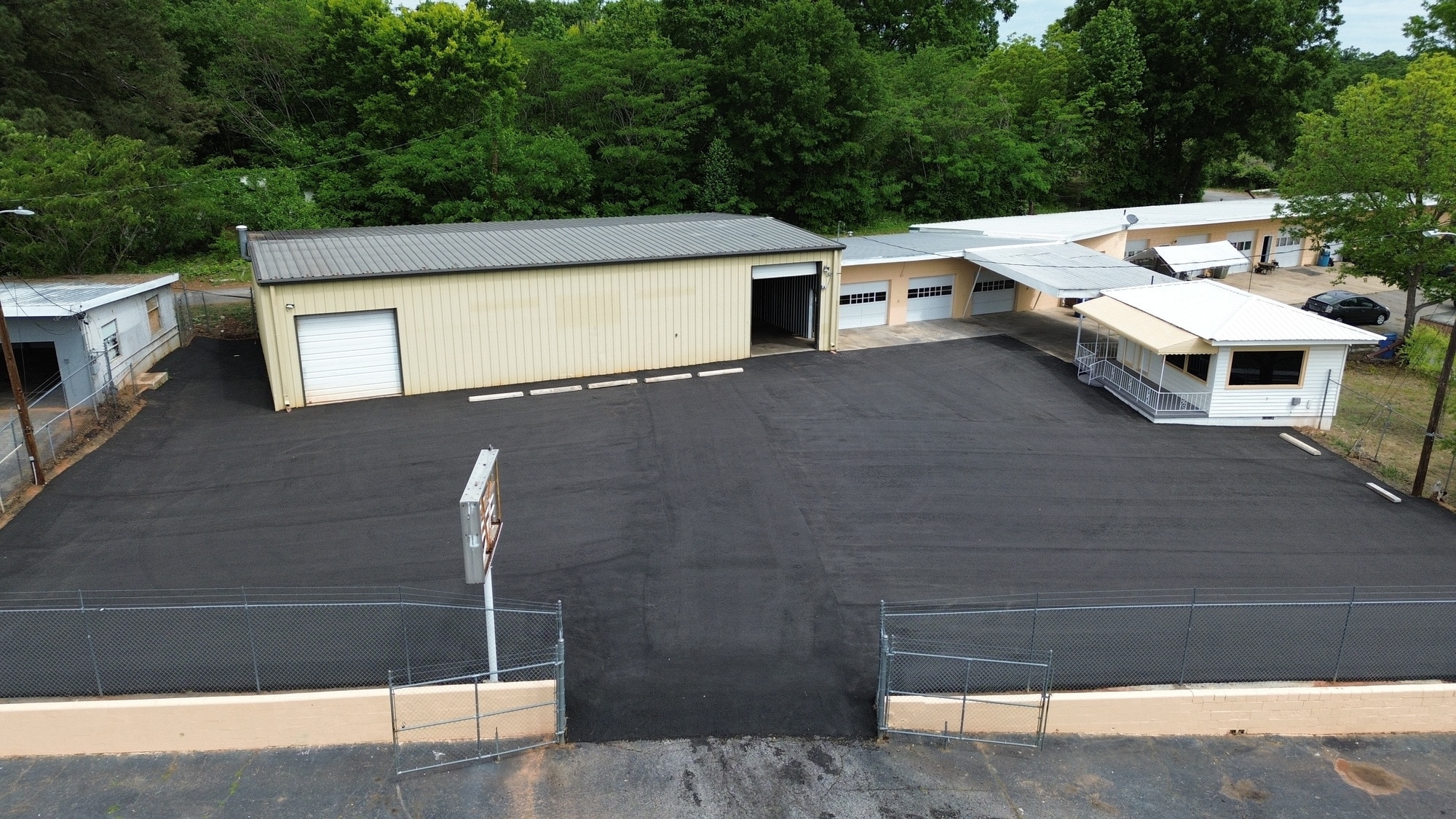 2008 W Whitner St, Anderson, SC for sale Building Photo- Image 1 of 7