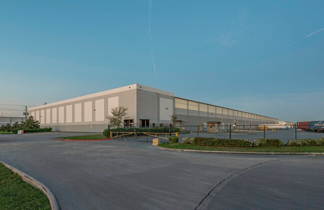 Plus de détails pour 359 Old Underwood Rd, La Porte, TX - Industriel à louer