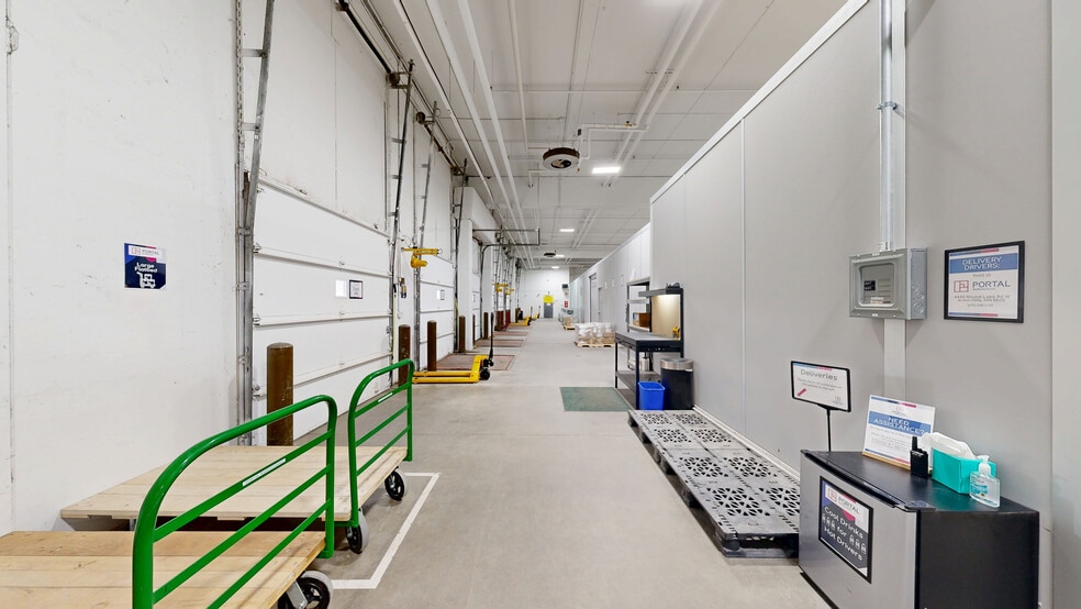 4440 W Round Lake Rd, Arden Hills, MN à louer - Numérisation 3D de Matterport - Image 3 de 26