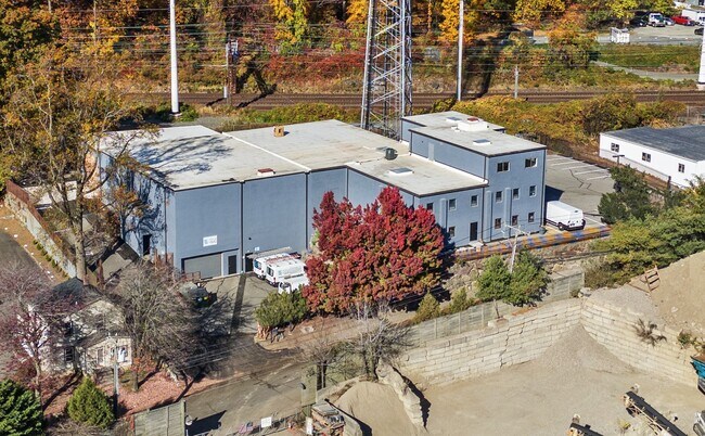 Plus de détails pour 50 Rockland Rd, Norwalk, CT - Industriel à louer