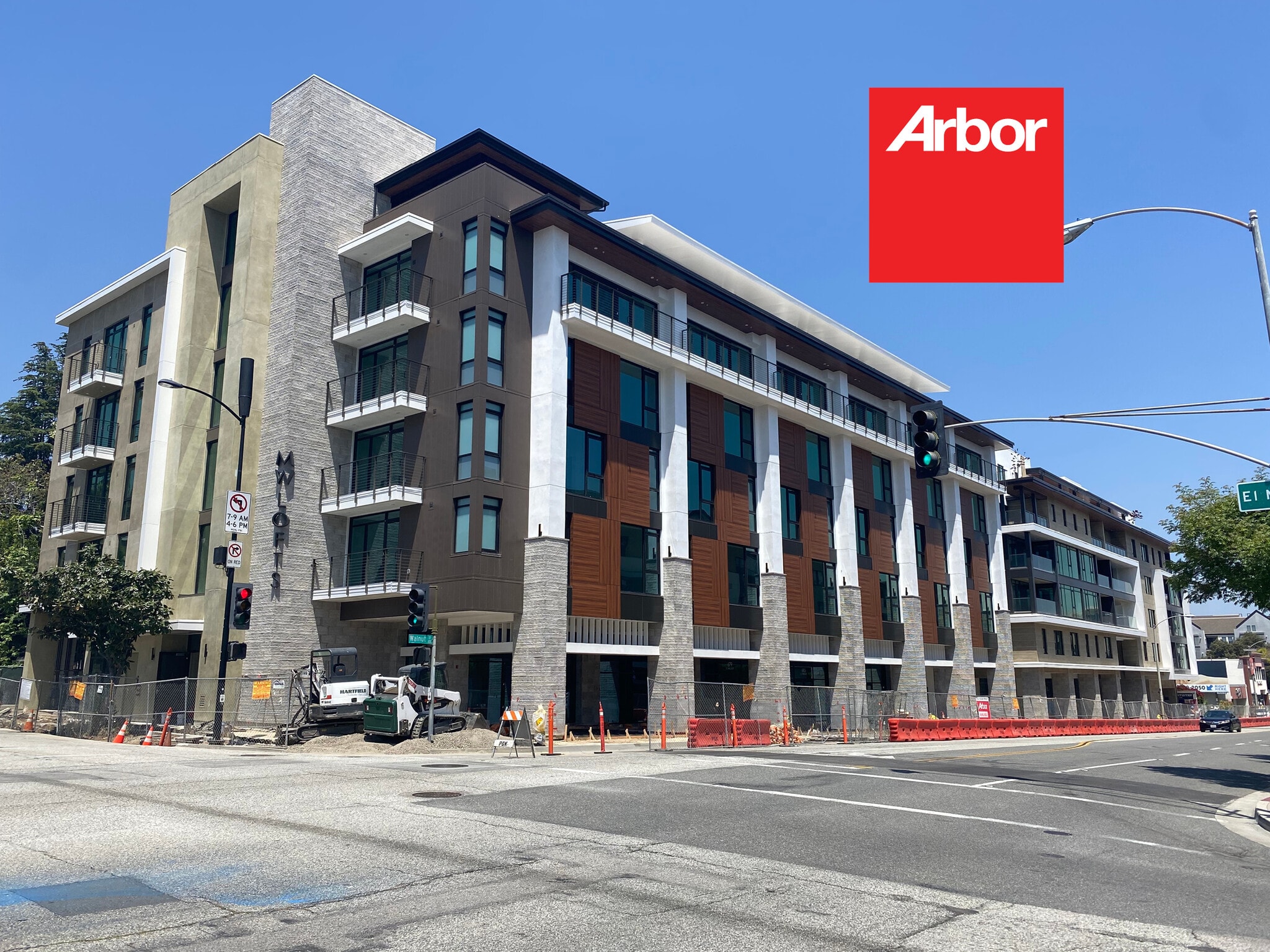 218 N El Molino Ave, Pasadena, CA à louer Photo du bâtiment- Image 1 de 12