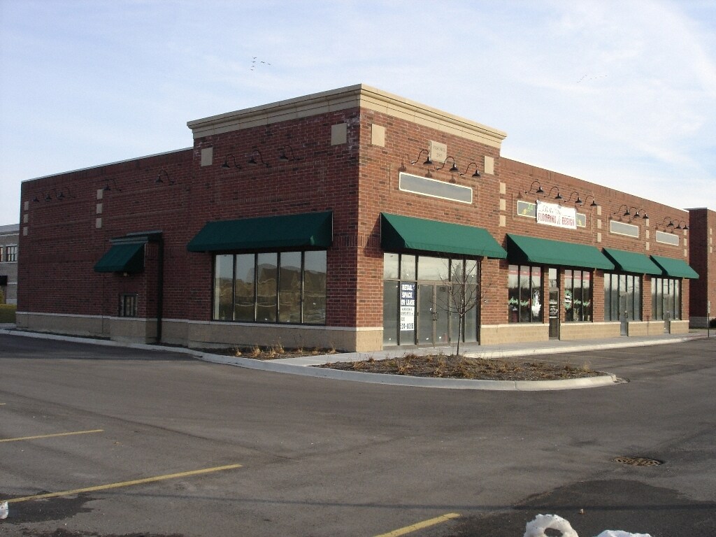 471-479 Briargate Dr, South Elgin, IL à vendre Photo principale- Image 1 de 21