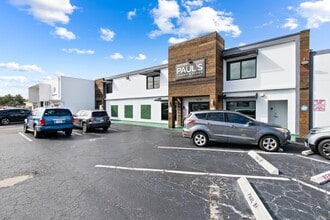 1231 NE 8th Ave, Fort Lauderdale, FL for lease Building Photo- Image 2 of 14