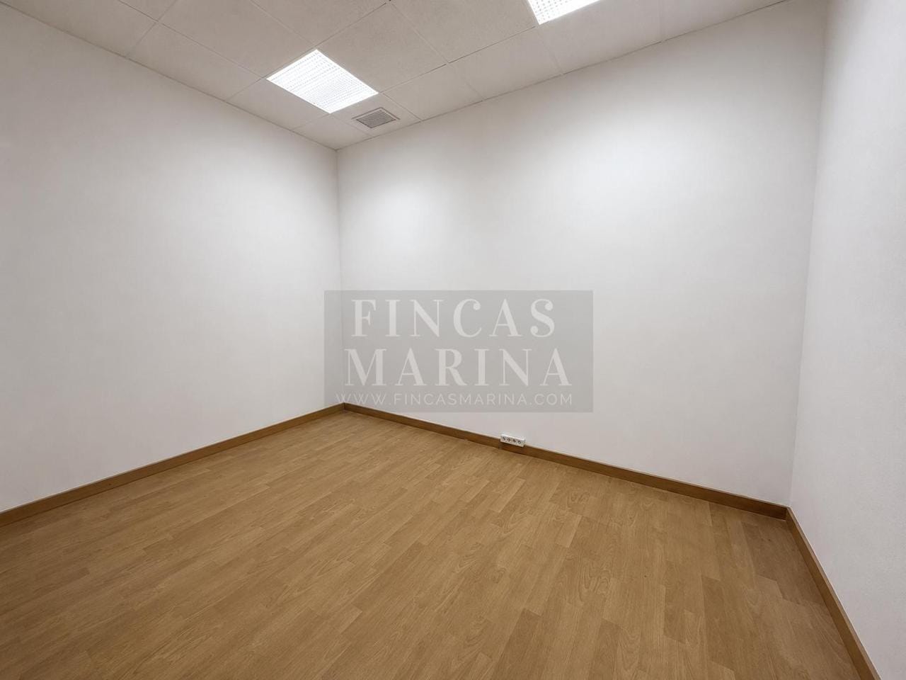 Retail in Gavà, Barcelona for lease Interior Photo- Image 1 of 5
