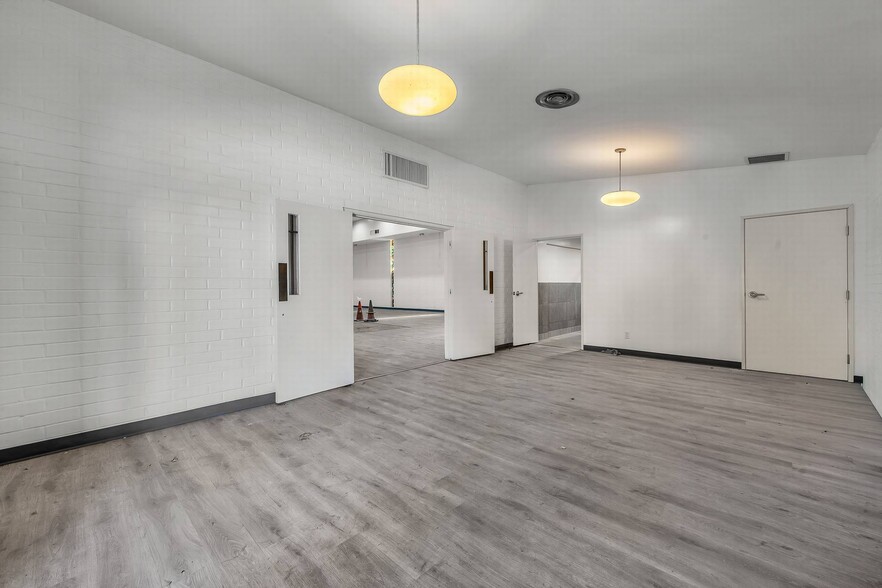 7707 Florence Ave, Downey, CA for sale - Building Photo - Image 3 of 25