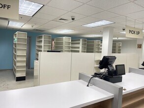 340 Wood Rd, Braintree, MA for lease Interior Photo- Image 1 of 8