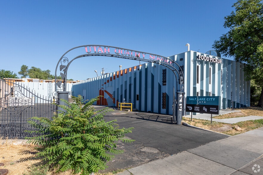 23 N 900 W, Salt Lake City, UT for lease - Primary Photo - Image 1 of 19
