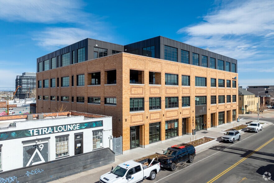 3083 Walnut St, Denver, CO à louer - Photo du bâtiment - Image 2 de 8