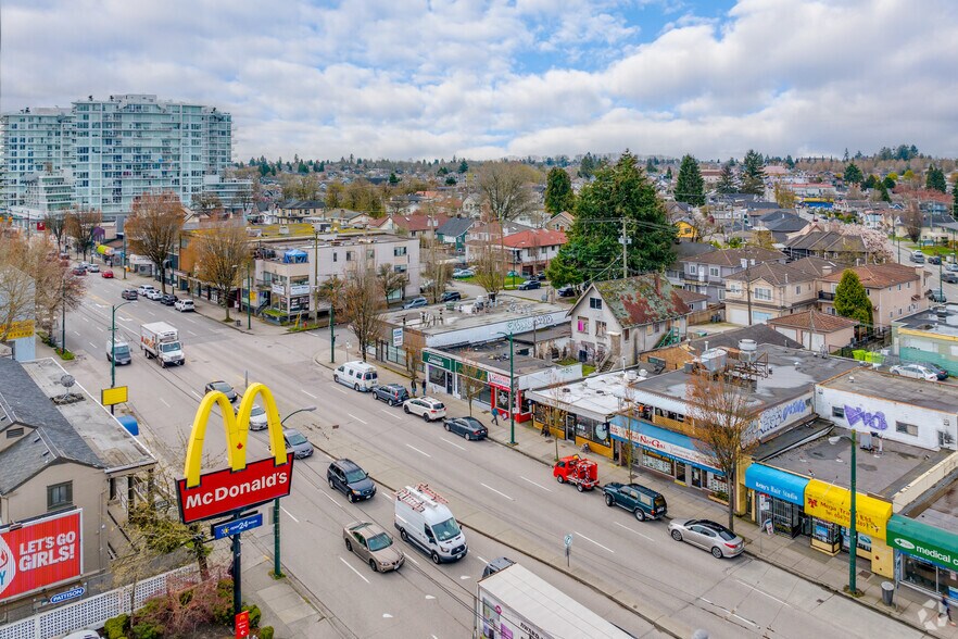 2072-2076 Kingsway, Vancouver, BC for lease - Aerial - Image 3 of 4