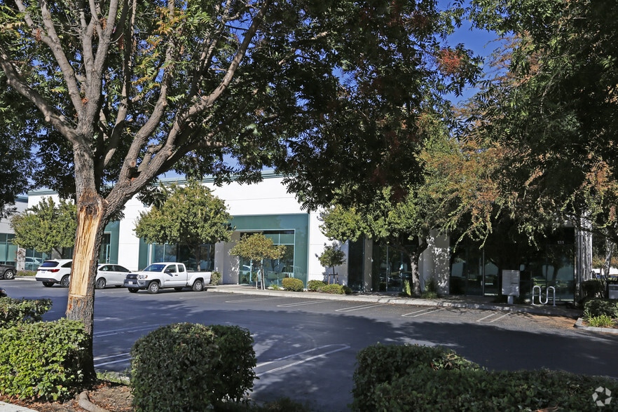 131 Sand Creek Rd, Brentwood, CA for lease - Primary Photo - Image 1 of 11
