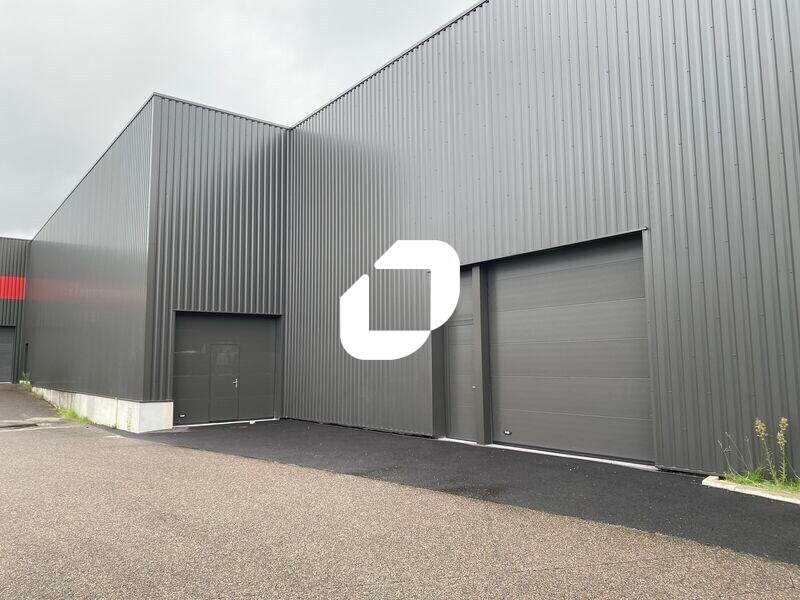 Flex in Canéjan for lease Building Photo- Image 1 of 11