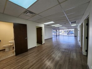 5401 S Sheridan Rd, Tulsa, OK à louer Photo intérieure- Image 2 de 6