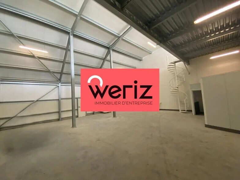 Industrial in Gémenos for lease - Interior Photo - Image 2 of 6