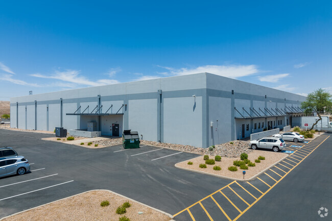 Plus de détails pour 10950 W Northview Ave, Glendale, AZ - Industriel/Logistique à louer