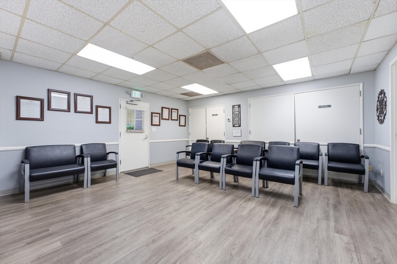 44725 10th St W, Lancaster, CA 93534 - Unit 150 - - Interior Photo - Image 1 of 31