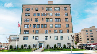 More details for 200 Deal Lake Dr, Asbury Park, NJ - Multifamily for Sale