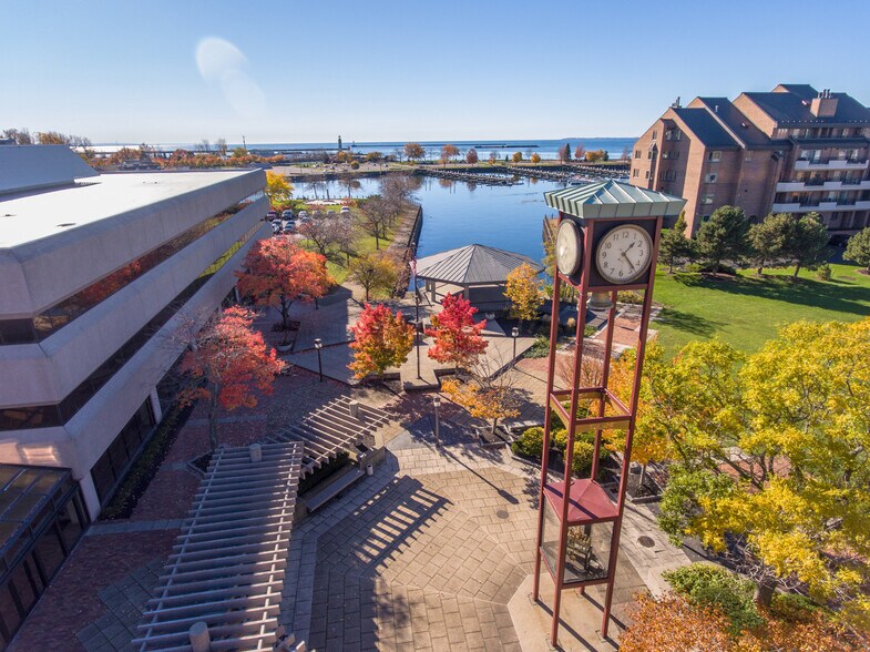 50-60 Lakefront Blvd, Buffalo, NY à louer - Photo du bâtiment - Image 3 de 10