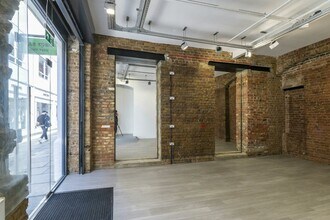1-4 Langley Ct, London for lease Interior Photo- Image 2 of 3
