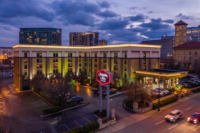 Plus de détails pour Hampton Inn Portfolio Sale – Services hôteliers à vendre, Nashville, TN