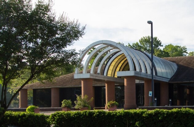 200 Enterprise Dr, Newport News, VA à louer - Photo du bâtiment - Image 2 de 12