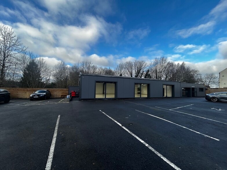 Market St, Accrington for lease - Building Photo - Image 3 of 14