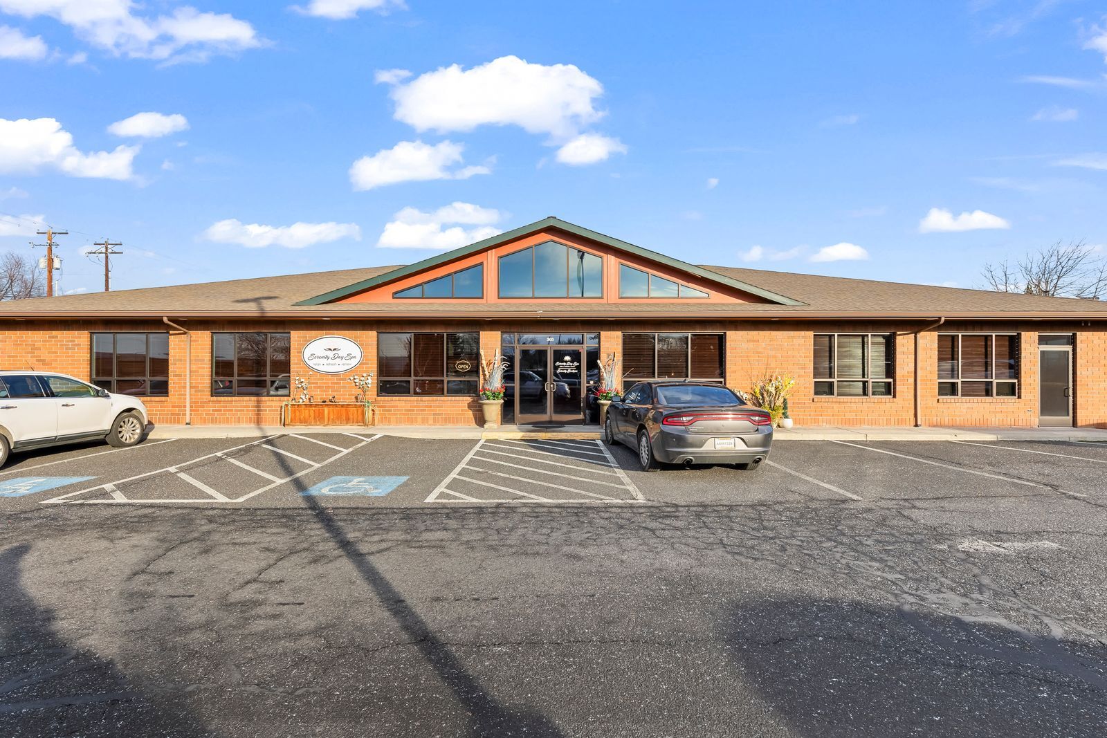 303 S 72nd Ave, Yakima, WA for lease Primary Photo- Image 1 of 2