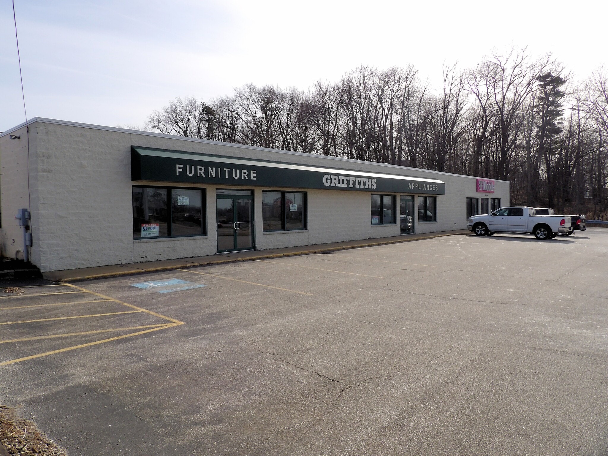 3410 N Ridge Rd E, Ashtabula, OH for lease Building Photo- Image 1 of 13