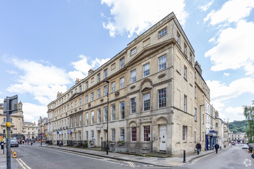 5-6 Queen Sq, Bath for lease - Building Photo - Image 3 of 4