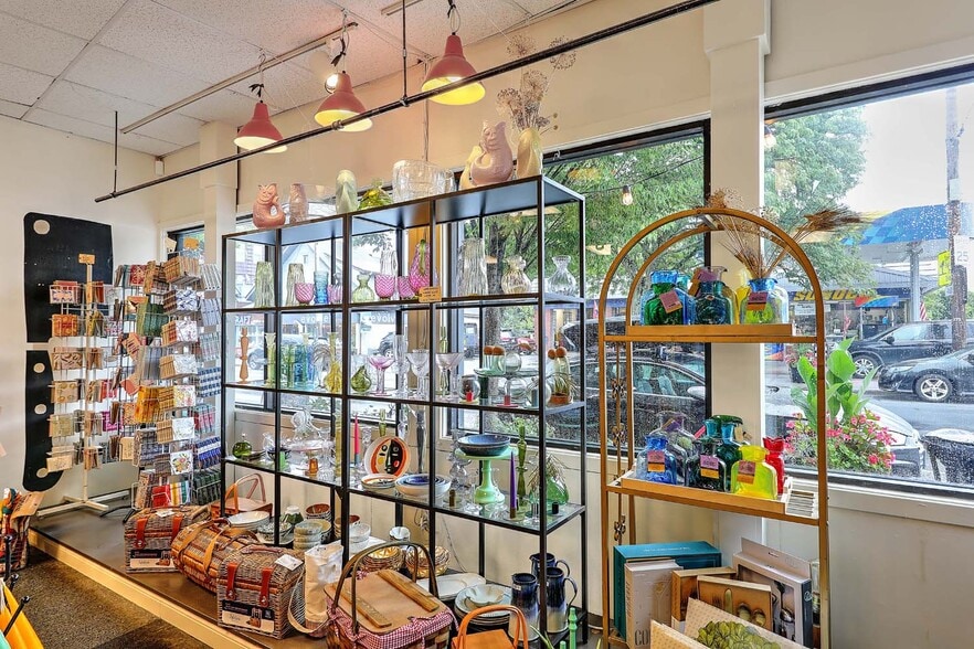 50 Glendale Ave, Providence, RI à vendre - Photo intérieure - Image 2 de 12