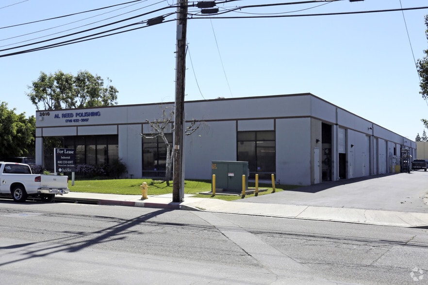 3010 E Coronado St, Anaheim, CA for lease - Building Photo - Image 3 of 6