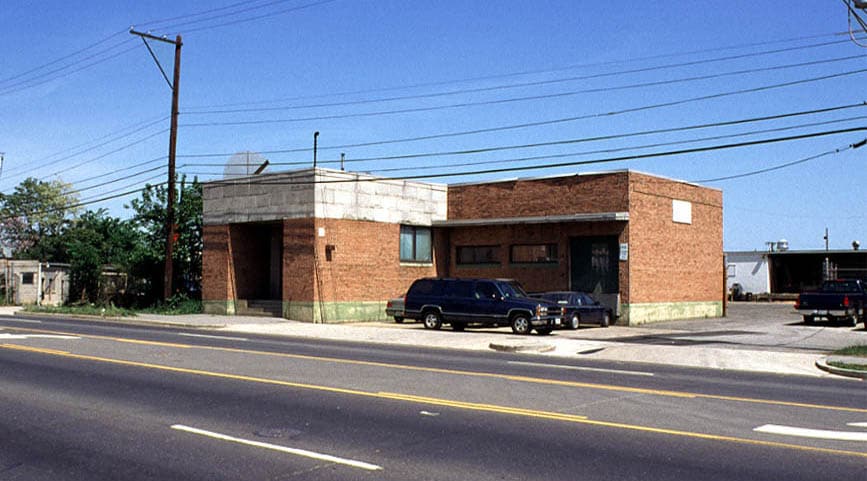 945 Brentwood Rd NE, Washington, DC for sale - Building Photo - Image 2 of 3