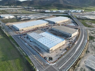 Plus de détails pour 1 Via De La Amistad Rd, San Diego, CA - Industriel à vendre