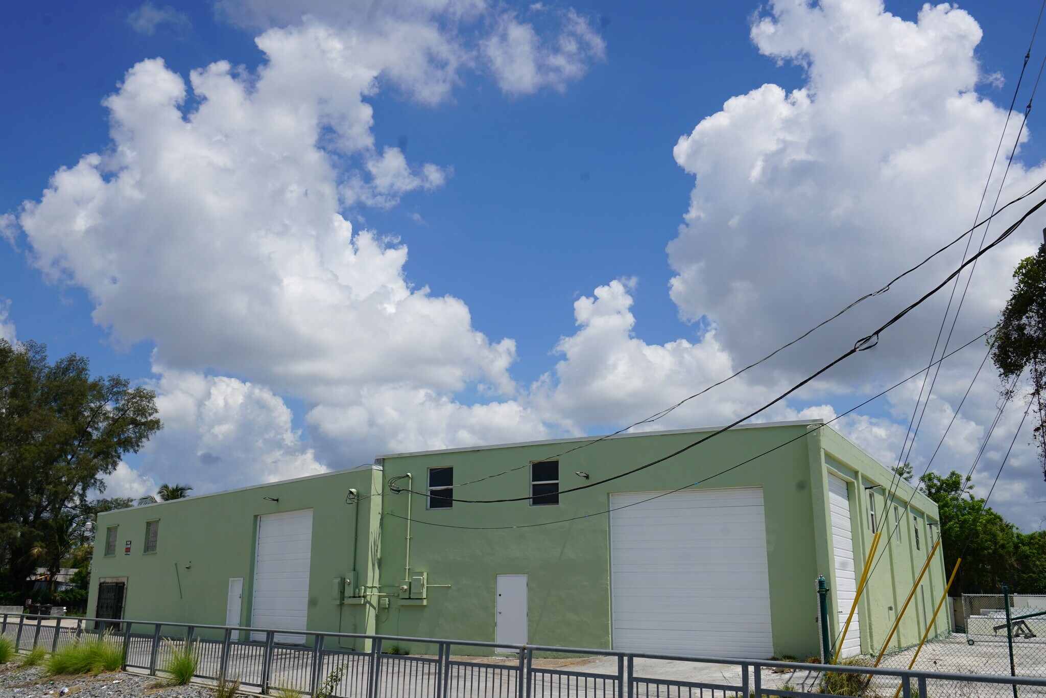 821 27th St, West Palm Beach, FL for lease Building Photo- Image 1 of 12