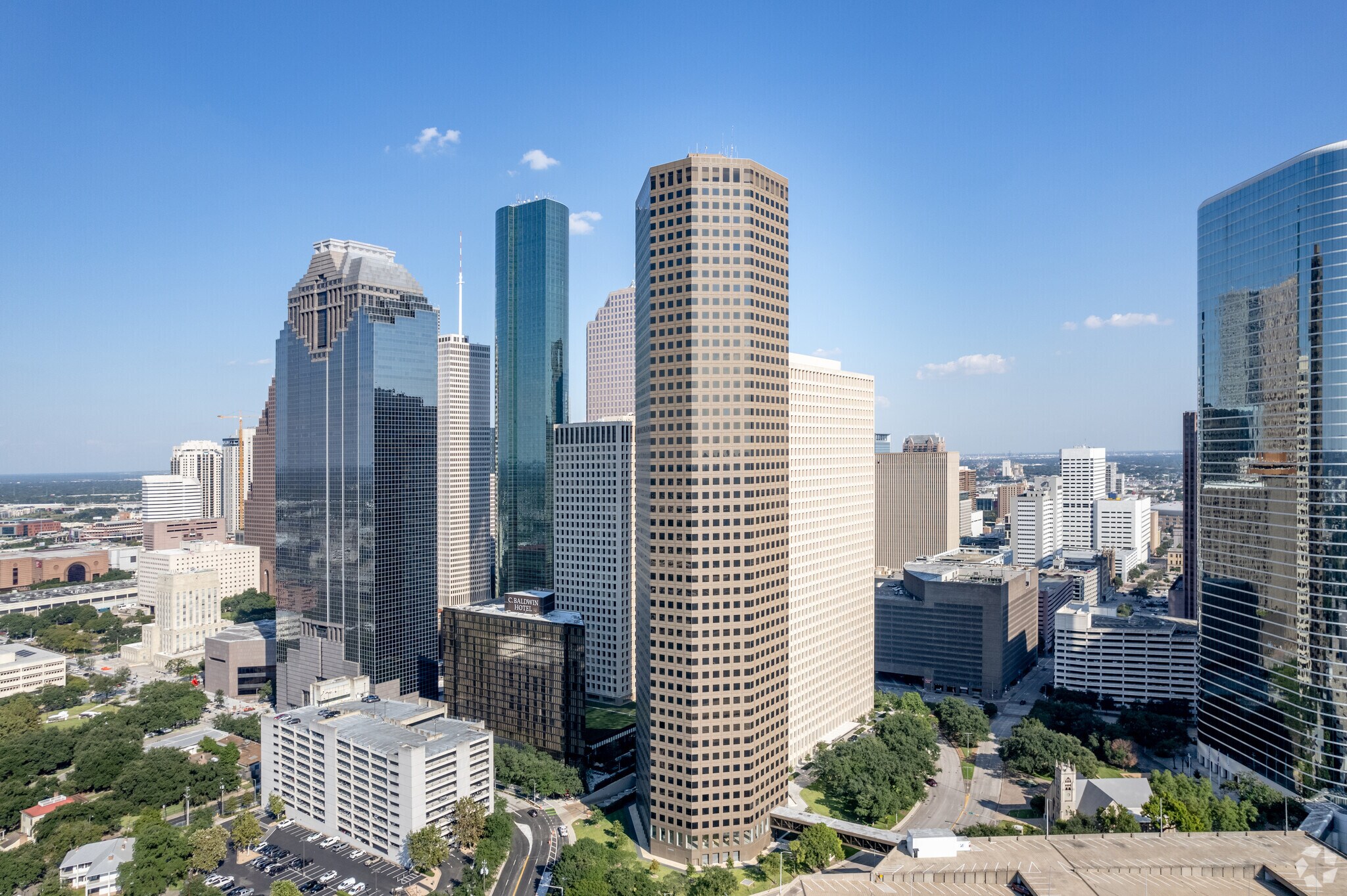 333 Clay St, Houston, TX à louer Photo du bâtiment- Image 1 de 19