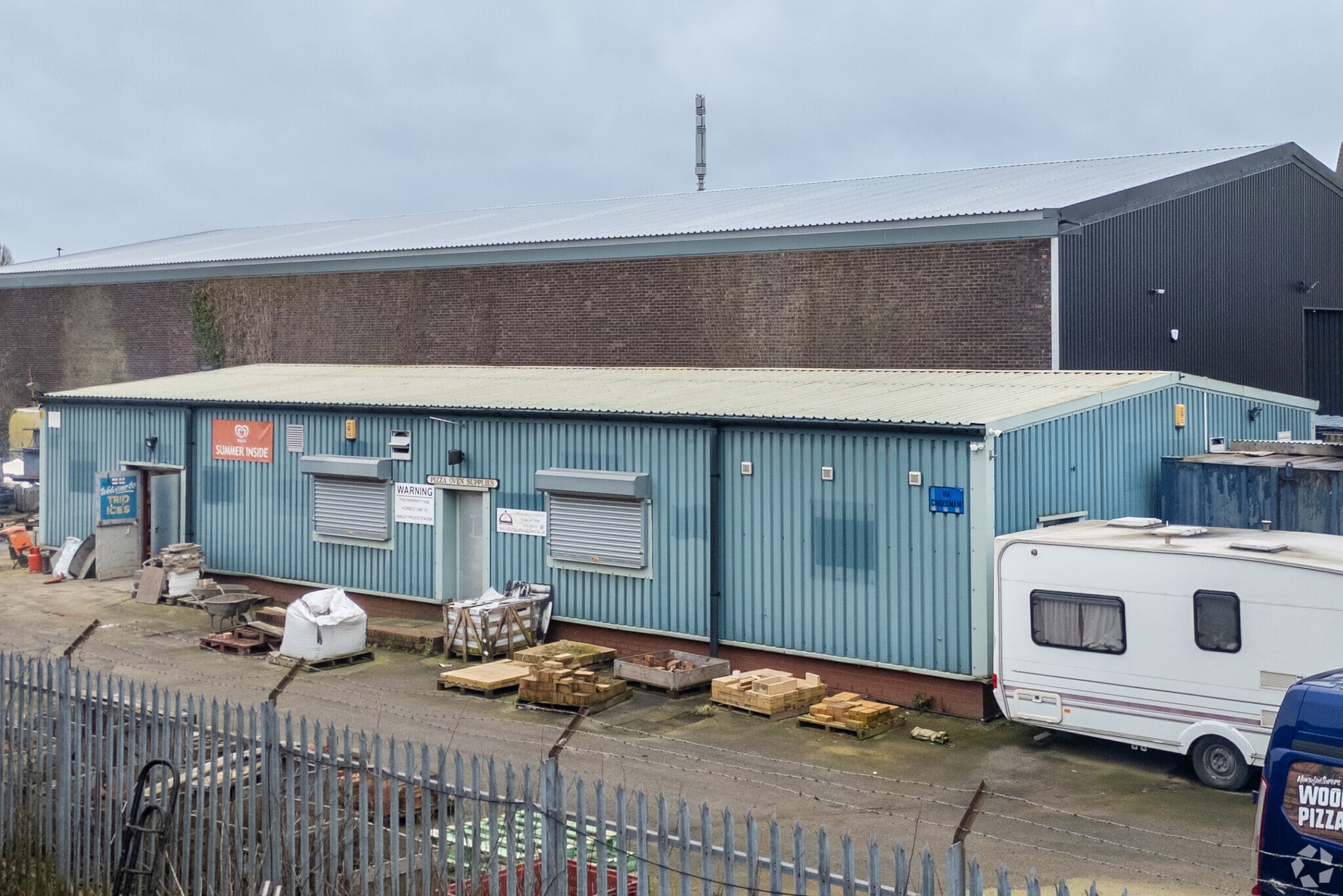 Elder Rd, Stoke On Trent for lease Primary Photo- Image 1 of 4
