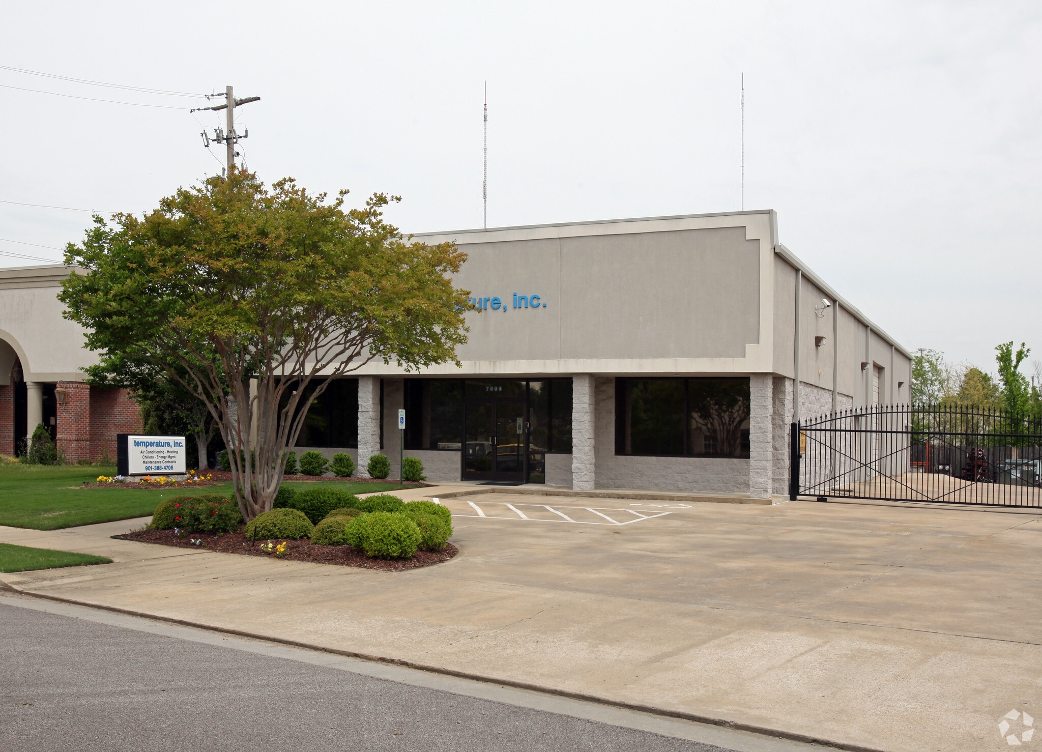 7500 Appling Center Dr, Memphis, TN for sale Primary Photo- Image 1 of 23