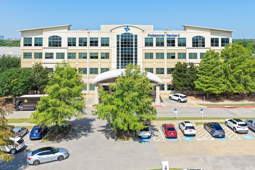 4401 Coit Rd, Frisco, TX à louer - Photo du bâtiment - Image 2 de 16