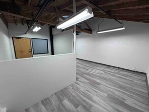 300 S Raymond Ave, Pasadena, CA for lease Interior Photo- Image 1 of 3
