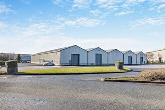 B10 Broadlands, Heywood for lease Building Photo- Image 2 of 16