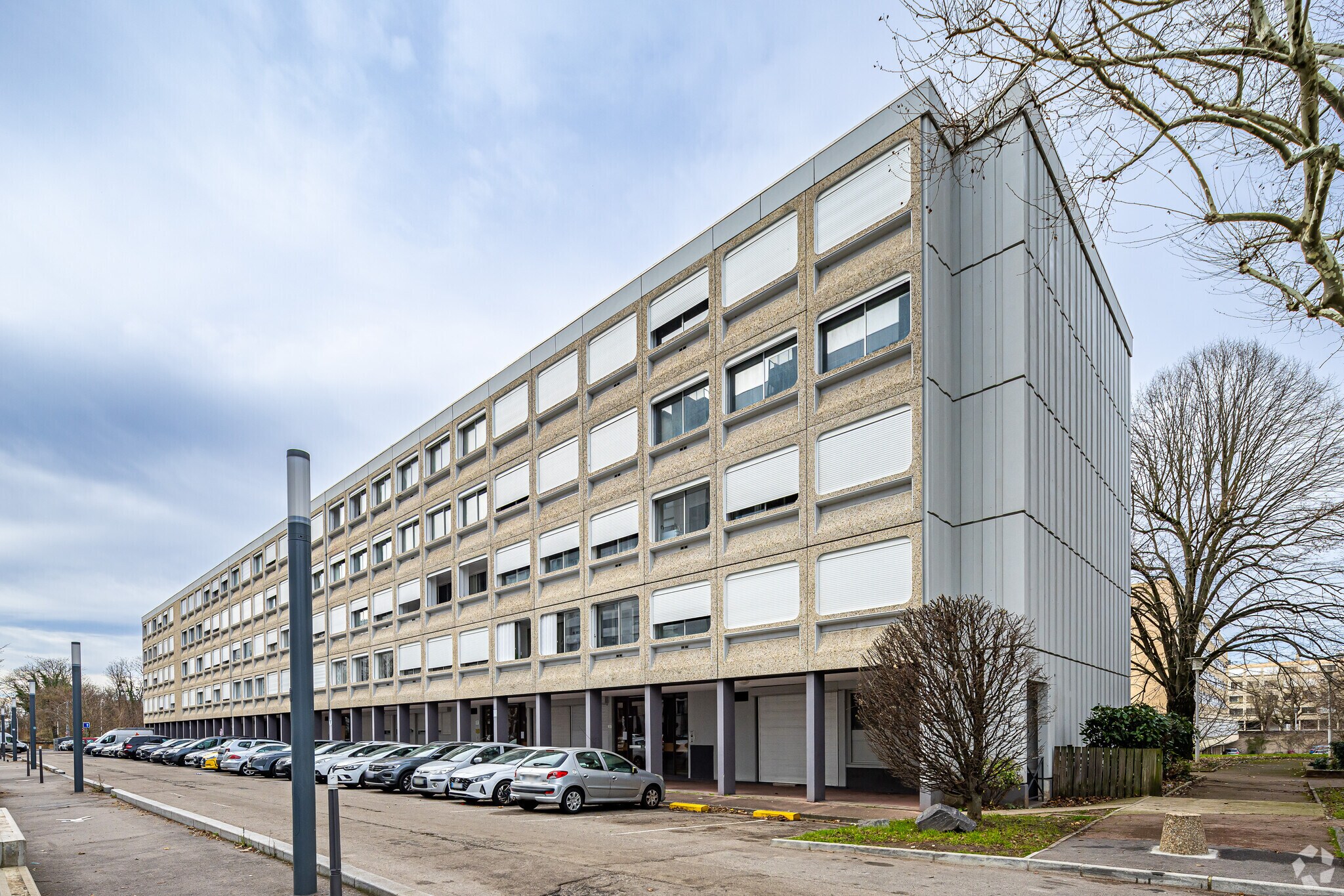  dans Lyon à vendre Photo principale- Image 1 de 1