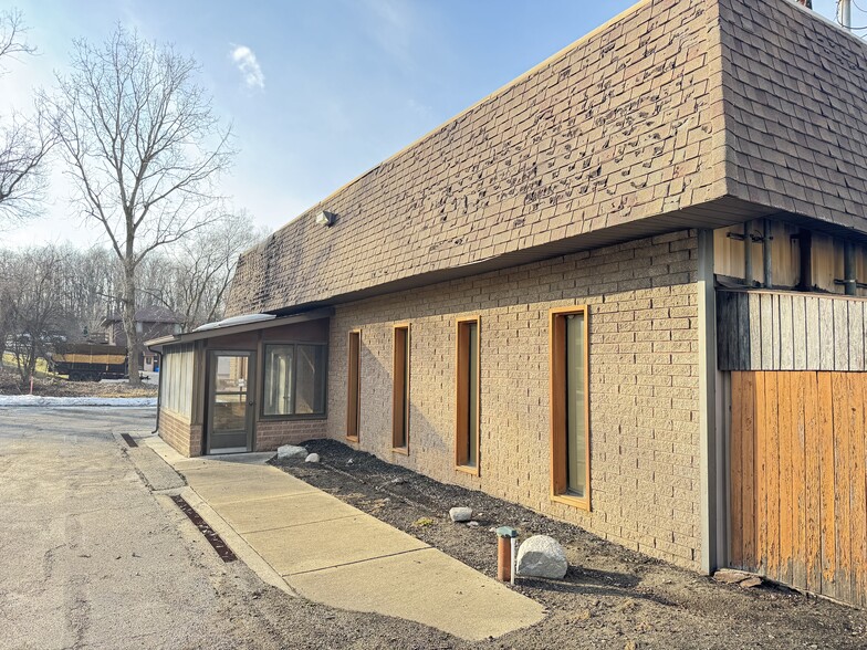 535 E Turkeyfoot Lake Rd, Akron, OH for sale - Building Photo - Image 2 of 6