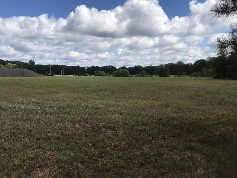 00 South Eason Blvd., Tupelo, MS à vendre - Photo du bâtiment - Image 2 de 8