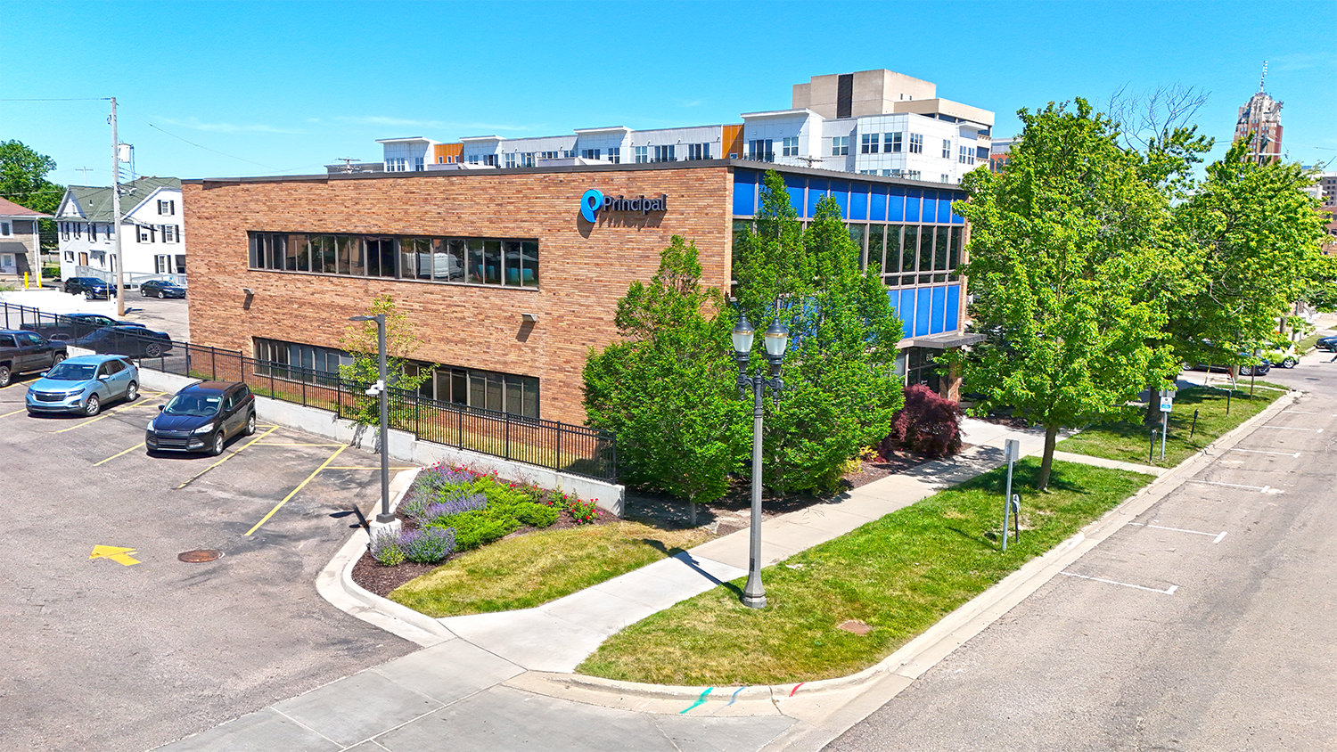 608 S Washington Ave, Lansing, MI for lease Building Photo- Image 1 of 2