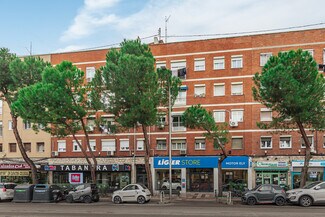 Plus de détails pour Calle de Alcalá, 578, Madrid - Commerce de détail à louer