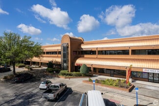 Plus de détails pour 6707-6795 W Newberry Rd, Gainesville, FL - Bureau, Commerce de détail à louer