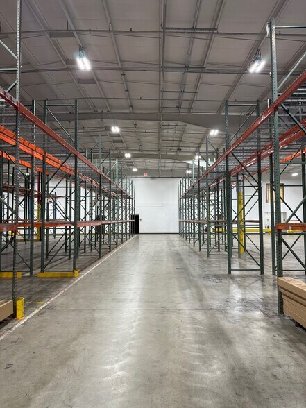 2625 Kotter Ave, Evansville, IN à vendre - Photo du bâtiment - Image 3 de 8