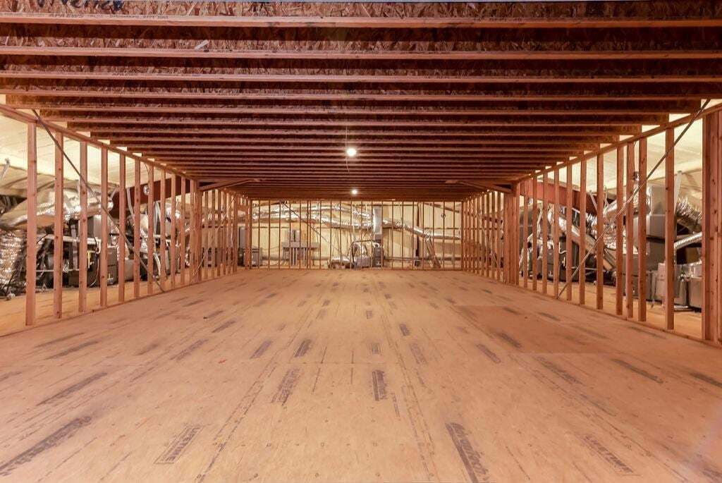 417 NE 144th Pl, Edmond, OK for sale Interior Photo- Image 1 of 20