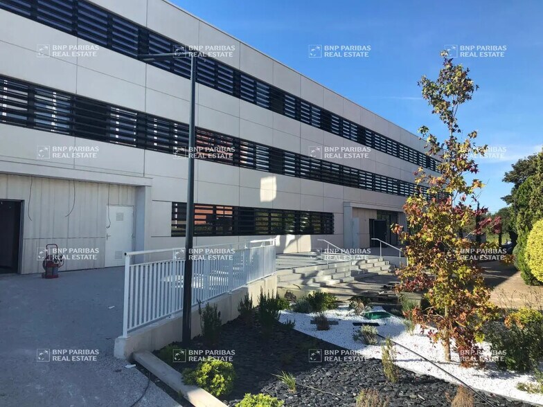 13 Rue André Villet, Toulouse à louer - Photo du bâtiment - Image 2 de 12