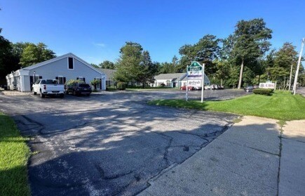 935 W Norton Ave, Muskegon, MI à louer - Photo du bâtiment - Image 2 de 4